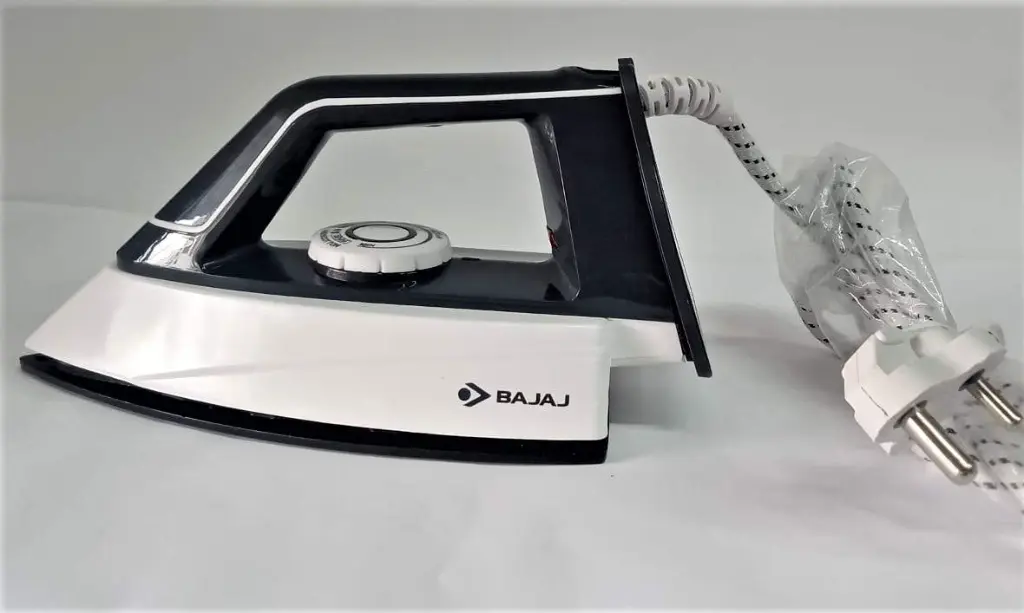 Bajaj DX14 Dry Iron 3.webp